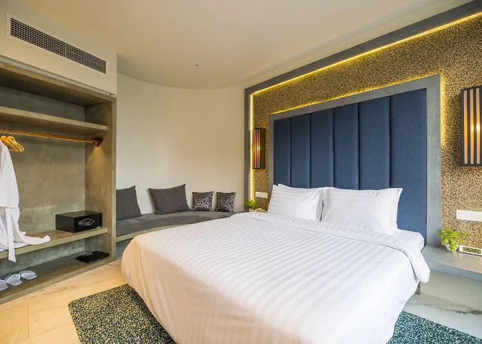 Hotel Natural House 3*