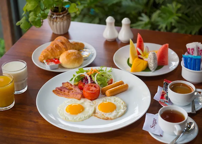 Natural House Hotel 3*